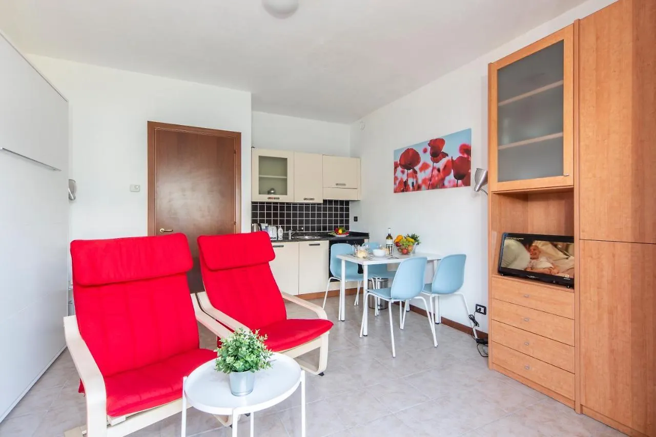 Lake Views Apartamento Acquaseria 0*,  Italia